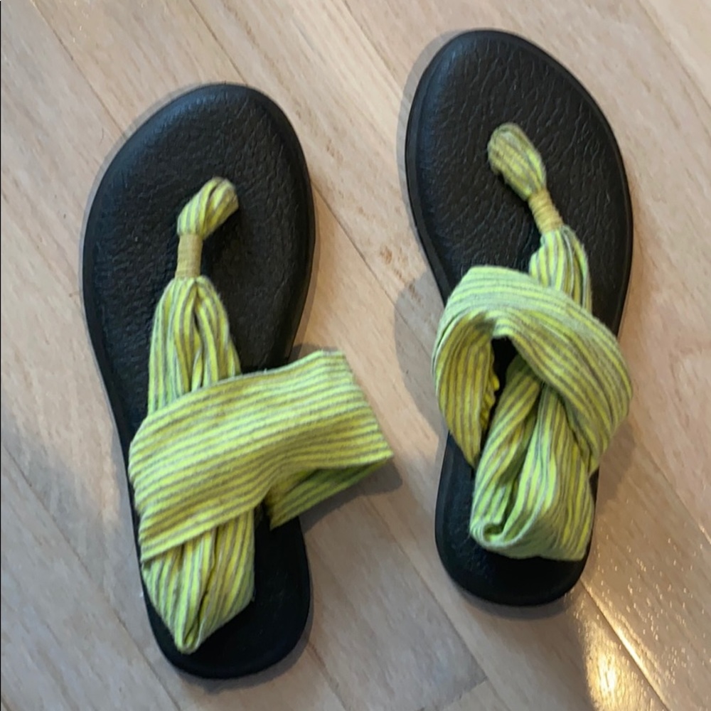 Sanuk Sandals